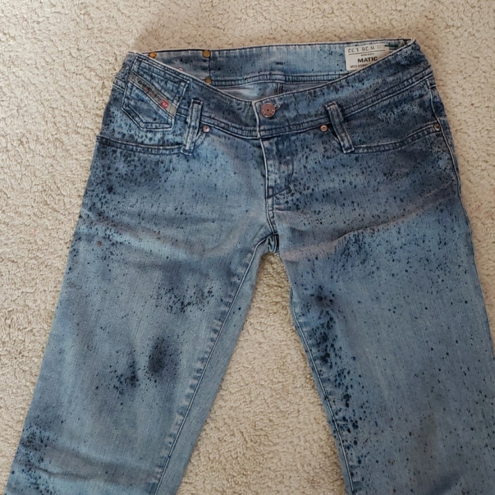DIESEL JEANS W26 L32